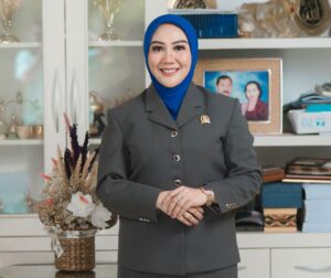 Suraidah Minta Disdikbud Tetap Akomodir Honorer