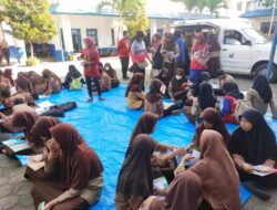 Disperpusip Kerjasama SMP 1 Mamuju Gelar Literasi Jumat