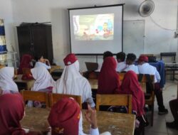 Pemutaran Film Edukatif, Langka Dispusip Mamuju Ajak Anak Gemar Membaca