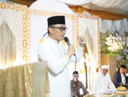 Pj Gubernur Sulbar Ajak Masyarakat Bangun Kembali Masjid Darul Muttahida Malunda