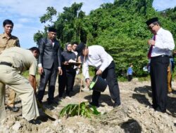 Momen Harkitnas, PJ Gubernur Sulbar Dorong Program Sinergi Menanam Sukun