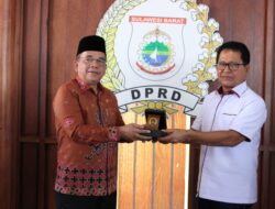 DPRD Provinsi Sulawesi Barat Terima Kunjungan Kerja dari DPRD Provinsi Lampung Bahas  Pemerintahan dan Investasi