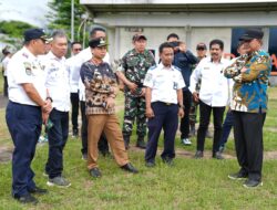 Tinjau Bandara Sumarorong, Bahtiar Bahas Rencana Pelayanan Rute Mamasa – Toraja