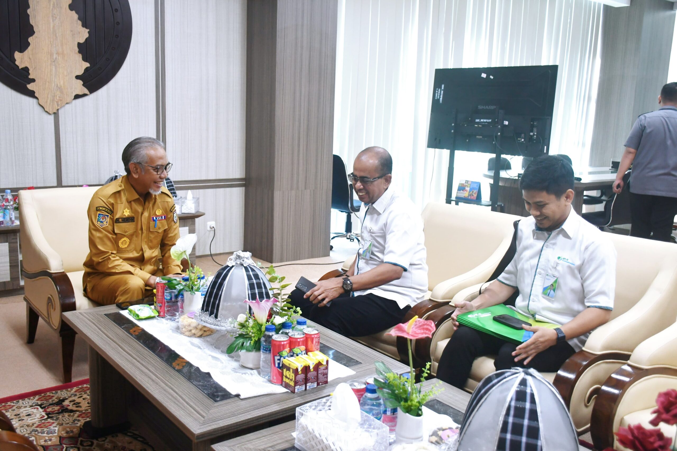 Pemprov Sulbar – BPJS Ketenagakerjaan Bahas Kerja Sama
