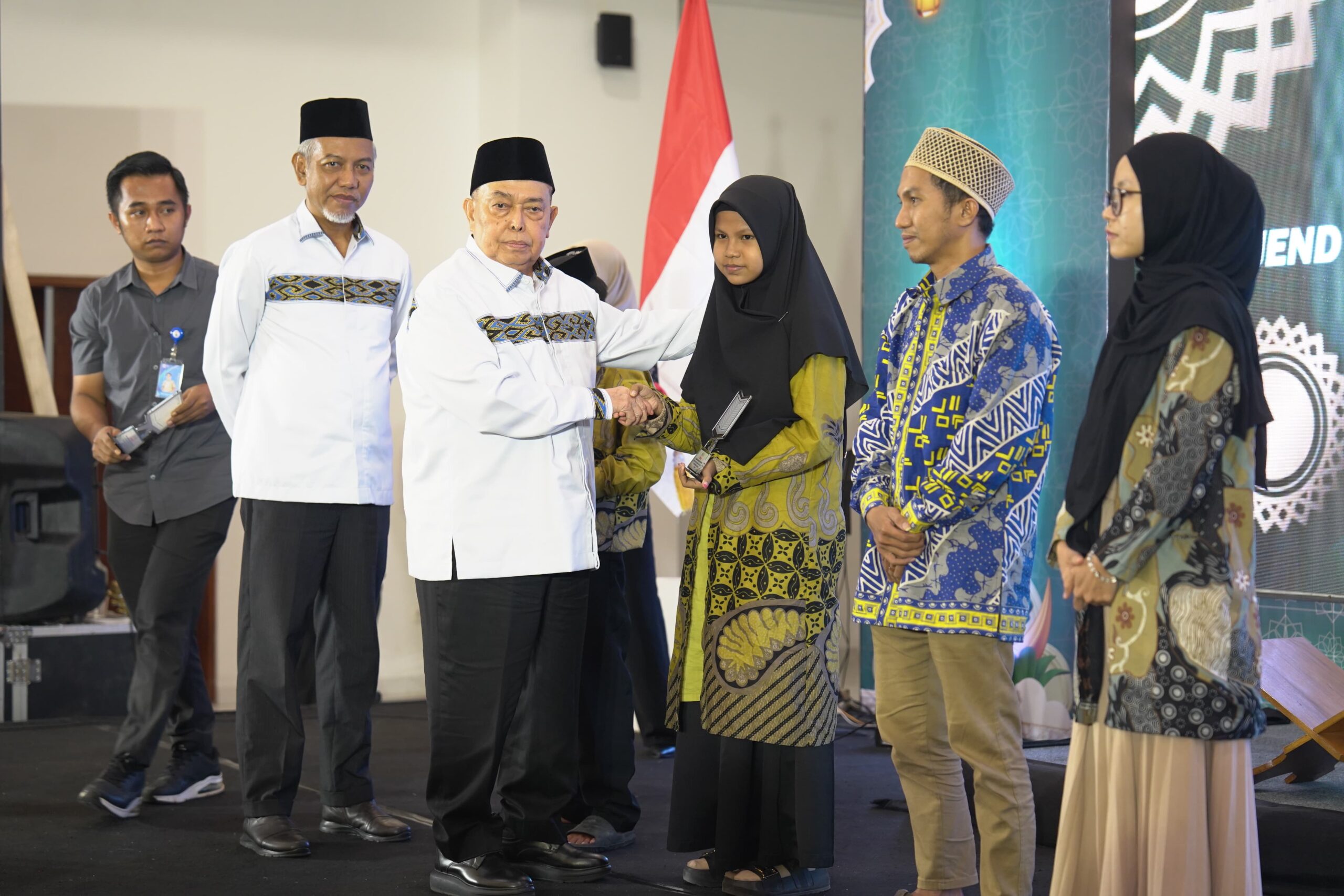 Penutupan STQH ke-XI, Wagub Sulbar Menggaungkan Kembali Kejayaan Islam Sulbar