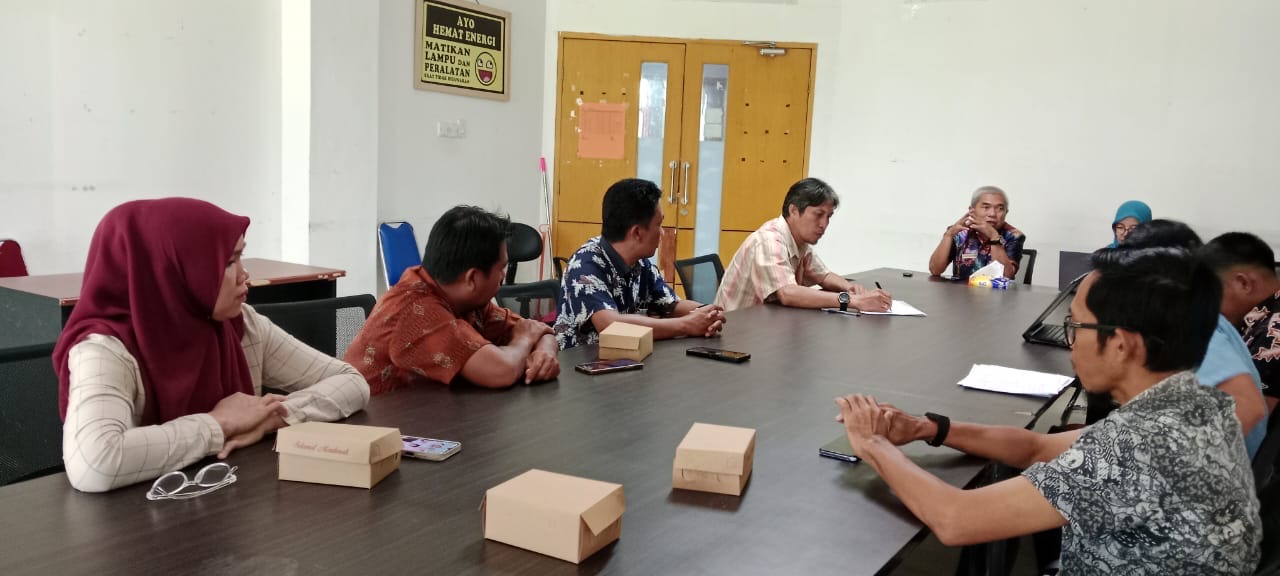 Sulbar Susun Strategi Pembinaan dan Pengawasan Izin Lingkungan