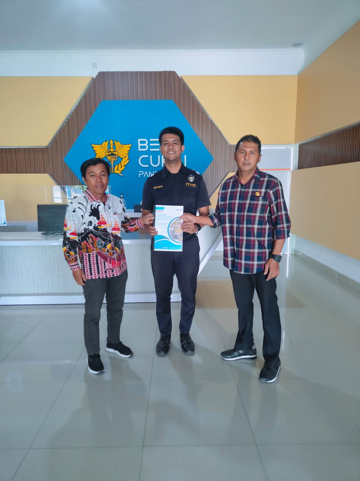 BPKPD Sulbar Tegas Lawan Rokok Ilegal