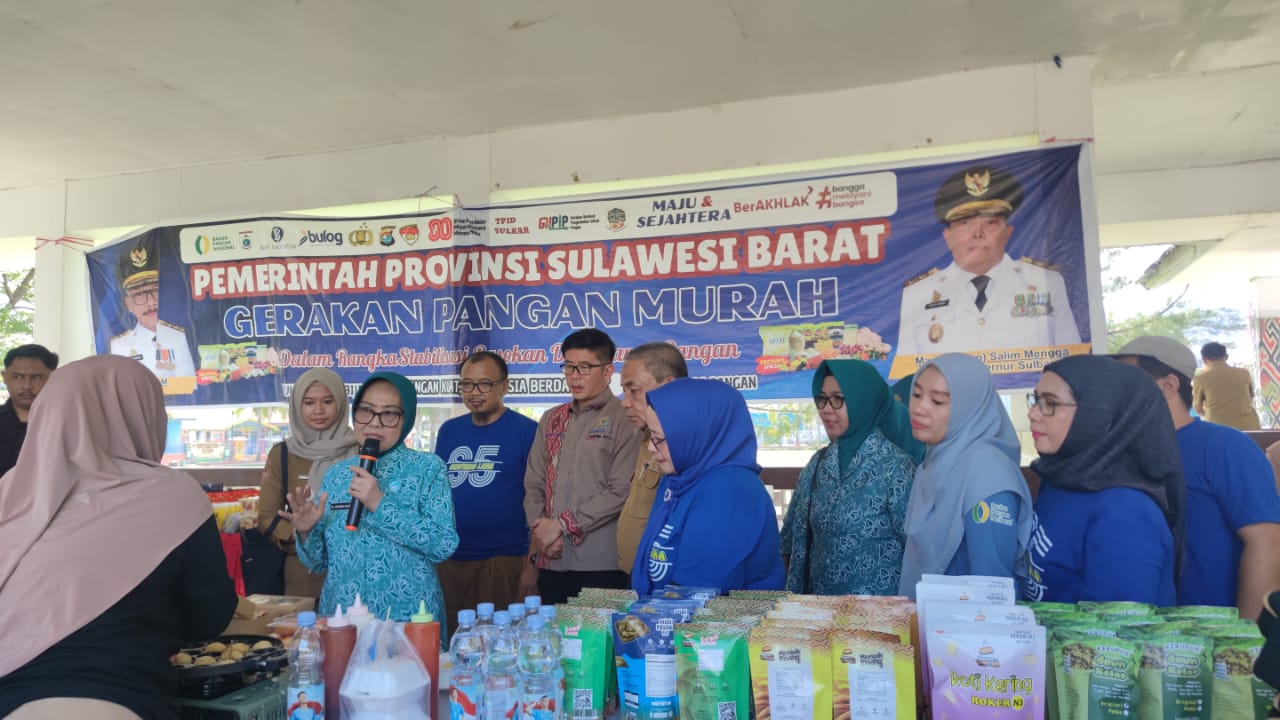 PKK Kolborasi Komunitas S5 dan Dinas Ketapang Sulbar Gelar Pameran UMKM Hypermart dan GPM