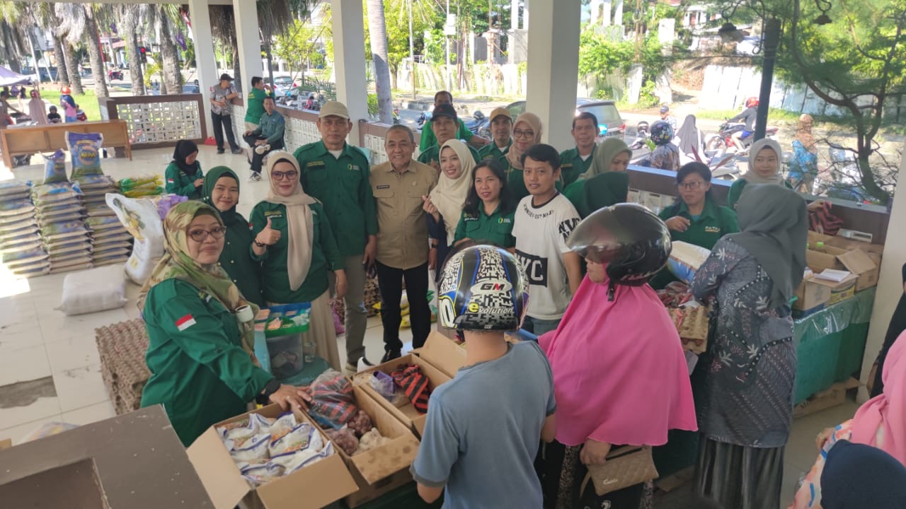 Hari Pangan Sedunia ke-80, Enam Kabupaten di Sulbar Serentak Gelar Pasar Murah