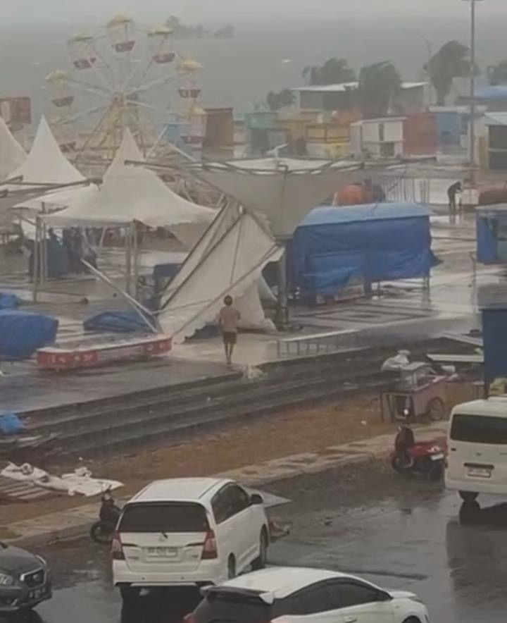 Cuaca Ekstrem di Mamuju Rusak Sejumlah Fasilitas