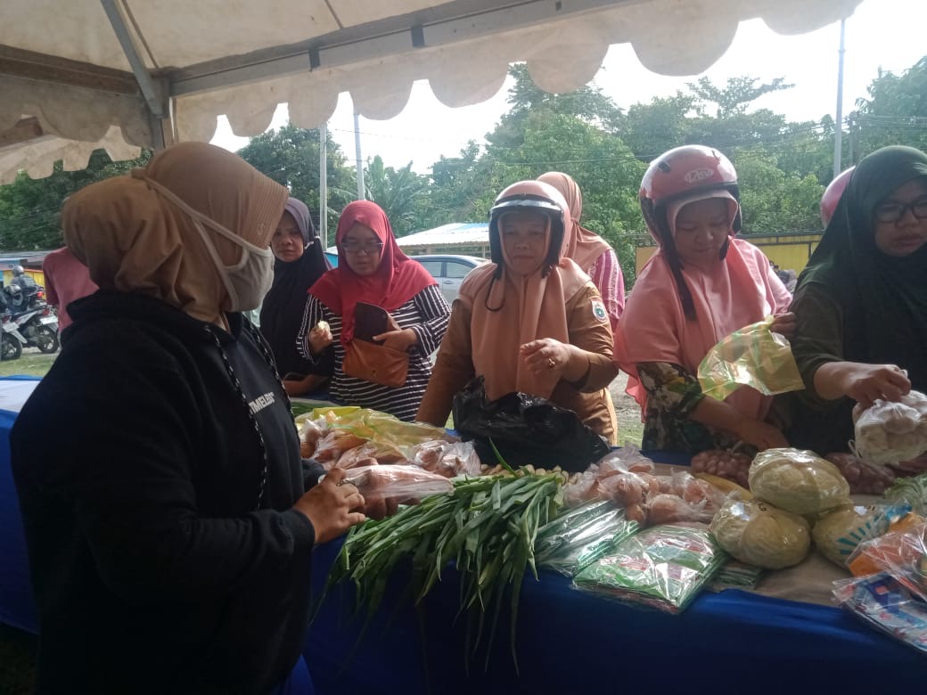 Sulbar Kembali Gelar Pasar Murah Depan Kantor Gubernur